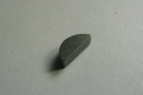 Halbmond 3x5x13 mm