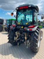 Allrad-Traktor MK-3050K mit Kabine