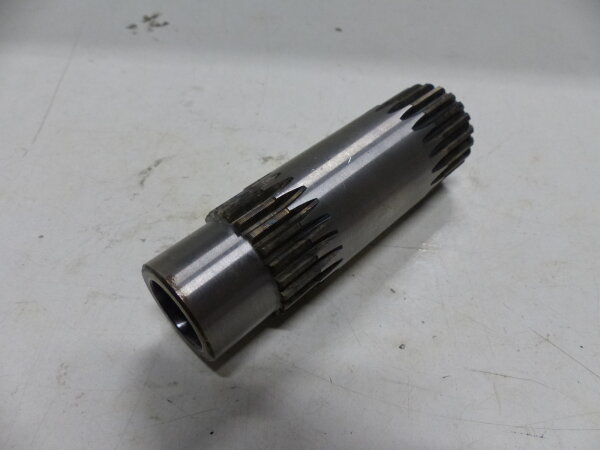 Getriebewelle Hohlwelle YTO SG354