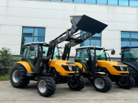 Allrad-Traktor MK-1050 mit Kabine und Frontlader