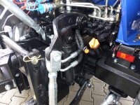 Allrad-Traktor MK-1050 mit Kabine und Frontlader