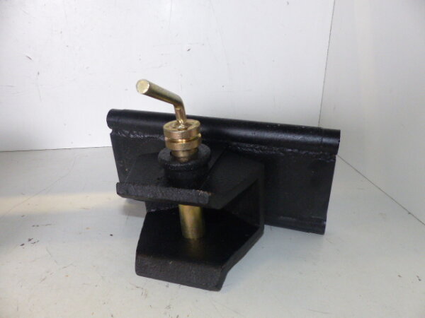 höhenverstellbares Zugmaul MK3050