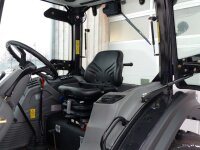 Allrad-Traktor MK-3050K mit Kabine