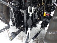 Allrad-Traktor MK-3050K mit Kabine