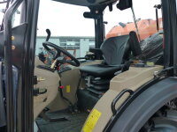 Allrad-Traktor MK-1025 mit Kabine und Frontlader