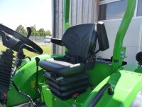 Allrad-Traktor MK-1050 mit Überrollbügel und Frontlader