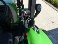 Allrad-Traktor MK-1050 mit Überrollbügel und Frontlader